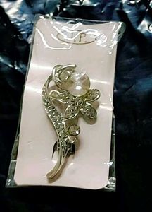 Vintage Floral Brooch