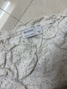 Bershka White Mini Crop Top💌