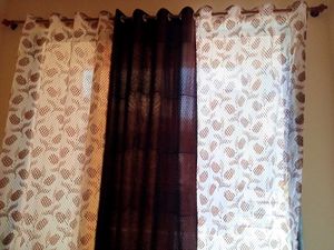 3 Curtains