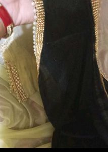 Beutiful White Black Saree With Blouse