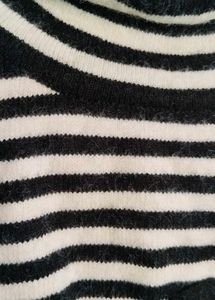 Trendy Black &amp; White Striped Sweatshirt |