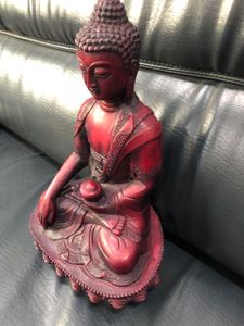 Buddha Statue Hand Carved In Maroon Resin
