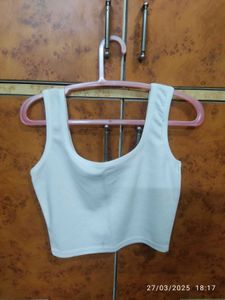 Tank Top In Black And White Colour