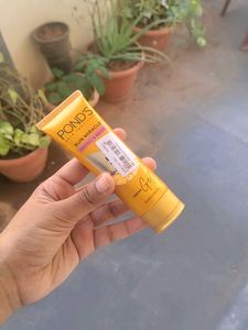 Ponds Sunscreen