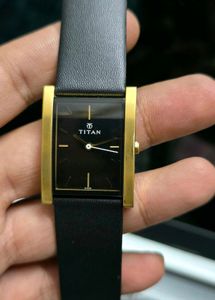 Titan Classic Quartz Watch