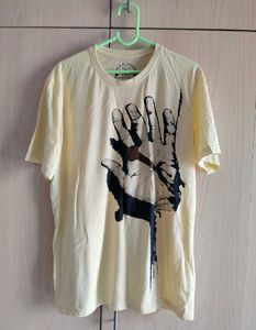 Graphic Print T-Shirt - LIMITED OFFER 🥳🥳🥳🥳