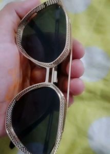 Gold Aviator Sunglasses