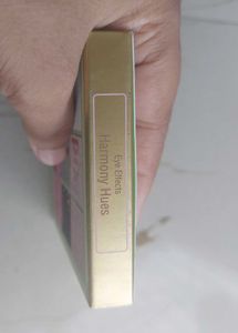 Pixi + Hello Kitty Eye Effects Eyeshadow Palette