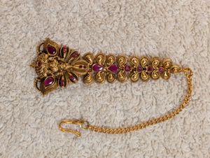 Lakshmi Ruby Maangtikka