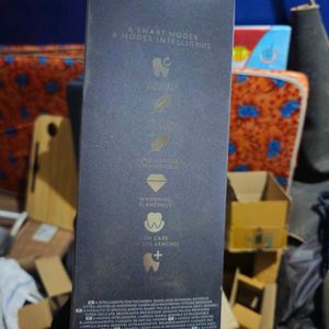 Oral-B Io8 Electric Toothbrush, 6 Smart Modes