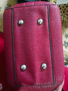 Pinteresty Sling Bag