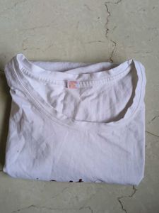 Tee