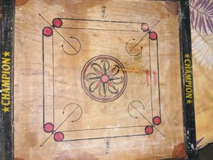 Carrom Board (Without Coins)