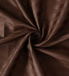 2 Bed Sheet And 4 Pillow Cover (86x87 Inches)