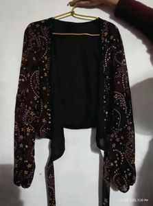 🌸 Forever 21 Wrap Crop Top | Trendy &amp; Elegant 🌸