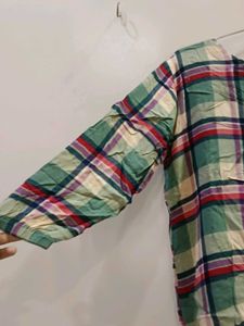 Checked 3/4 Sleeve Top
