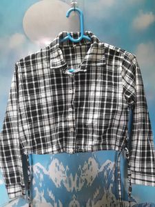Checks Cropped Top