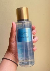 Victoria's Secret Aqua Kiss Fragrance Mist