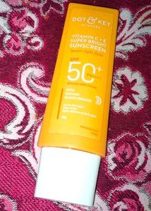Dot & Key Vitamin C Super Bright Sunscreen