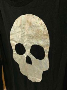 💀Victoria's Secret PINK Holographic Skull Tee