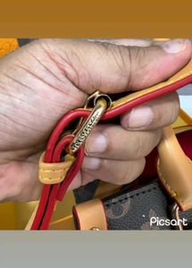 Louis Vuitton Handbags