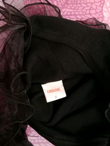URBANIC BLACK PRETTY SLEEVELESS TANK TOP