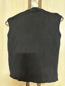 Statement Sleeveless Top