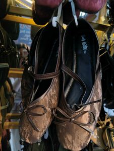 Lady Queen Brown Ballerina Flats