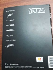 Official STRAY KIDS Photobook With 2 Photocards