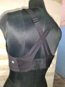 LULULEMON AIRSUPPORT BLACK PADDED TRIPLE HOOK SPOR