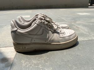 AF1 ( airforce 1) Nike