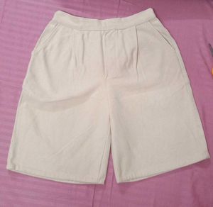 Beige bermuda Shorts
