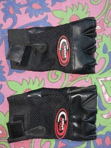 Leather Gloves (Bicycling, Weights, Etc)  For Bothe Women And Men.