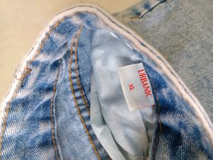 URBANIC RIPPED WIDE LEG JEANS