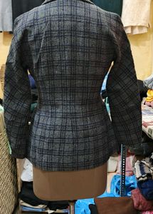 Checkered Blazer - Stylish &amp; Chic