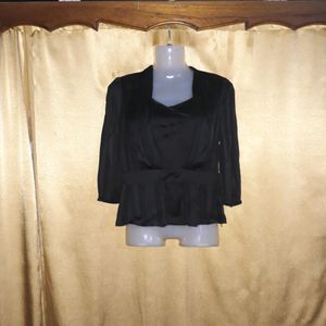 PRE-LOVED | Black Top without Belt