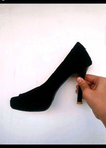 Classy Black Heels
