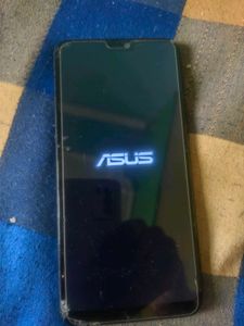 ASUS Smartphone