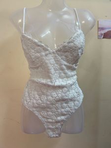 H&amp;M White Lace Bodysuit