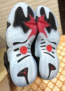 mint condition nike jordans jumpman uk 8 orignal