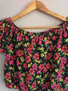 Floral Print Off-Shoulder Top