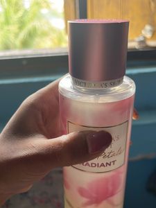 Victorias Secret Velvet Petals Radiant