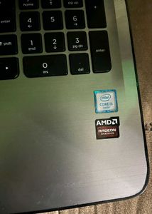Used Laptop - Intel Core i5 & AMD Radeon