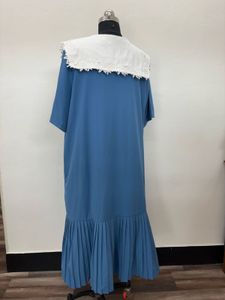 Vintage Dress with White Collar