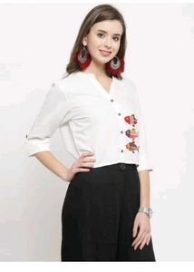 Verdusa White Fish Embroidered Croptop
