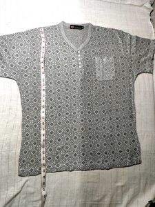 Gray Diamond Pattern Henley Sweater