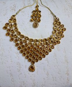 Fashionable Jewellery Set