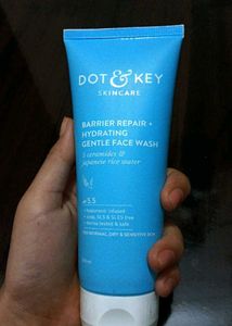 dot and key barrier face wash