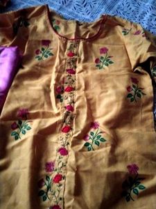 kurti set with saree