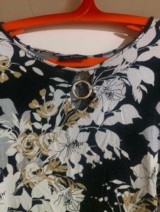 Floral printed Top